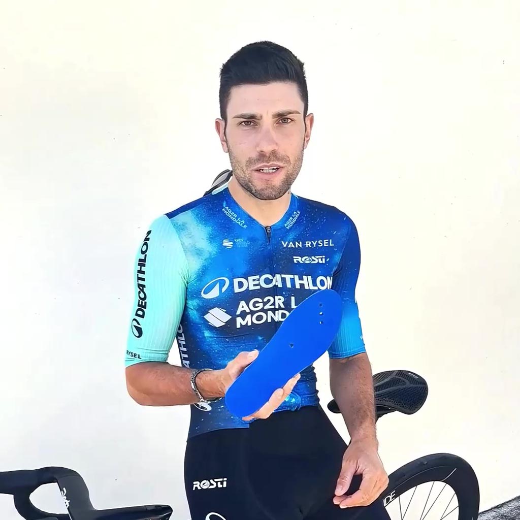 Andrea Vendrame ciclista prova i plantari per lo sport Actionfeet